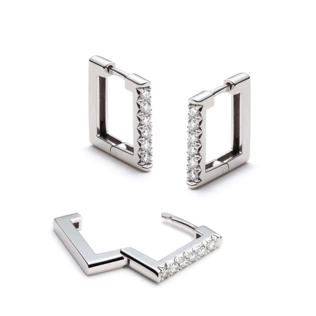 Christine Dwane Boucles d'oreilles Huggies en argent sterling et diamants