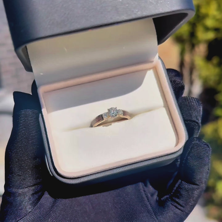Bague Trinité en bois et diamants 0,80 CTW
