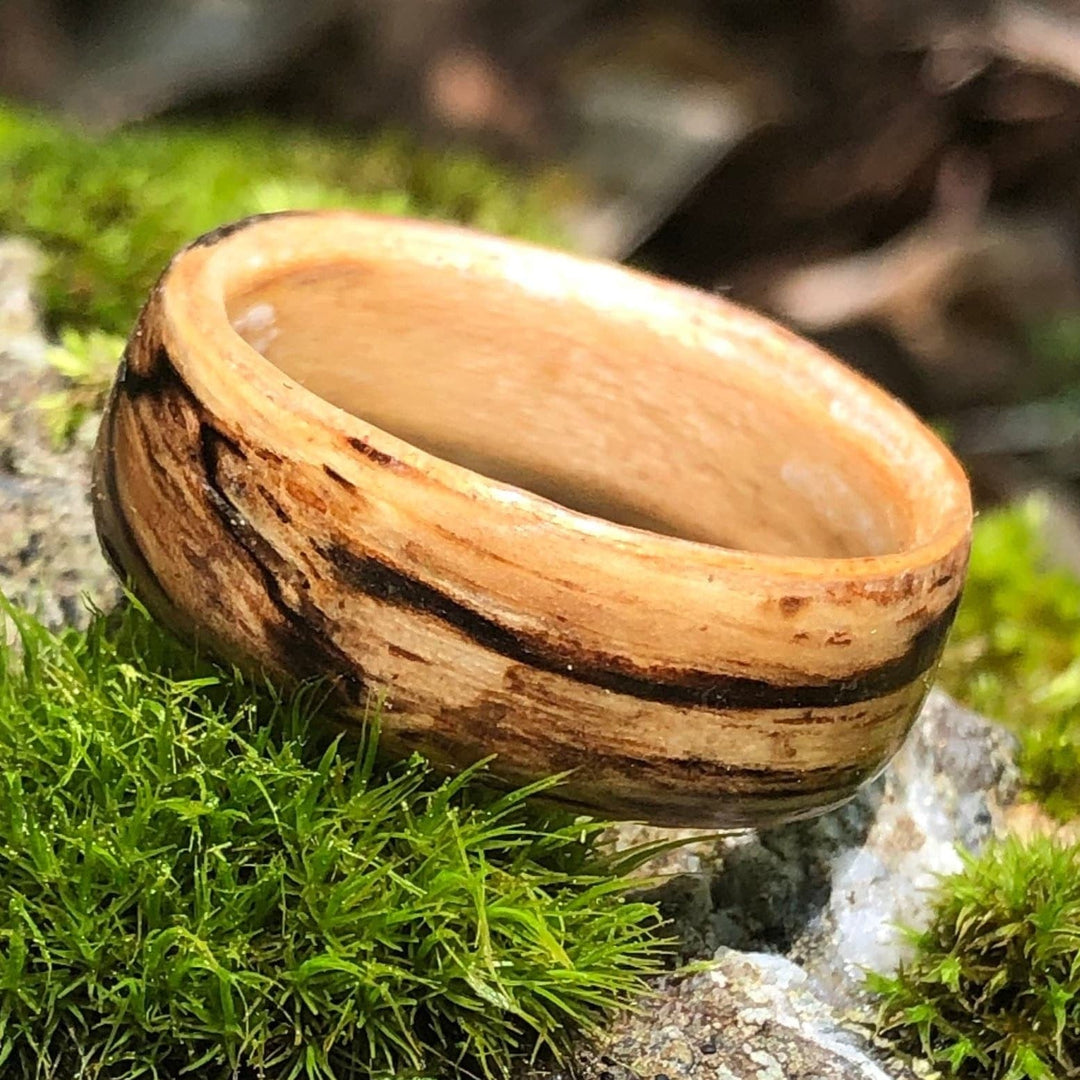 Atelier du bon bouleau Bagues Bague minimaliste en bois personnalisée