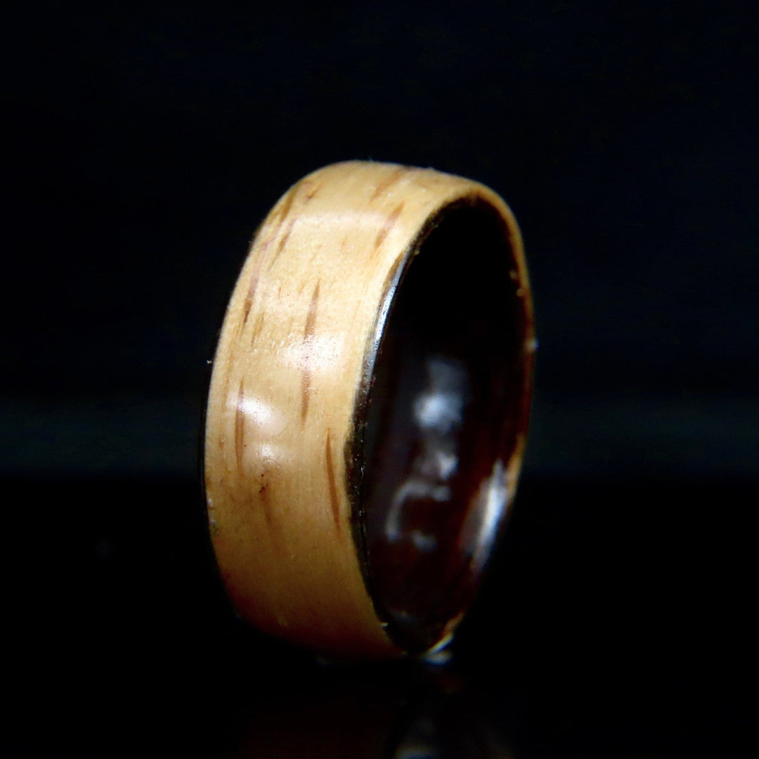 Atelier du bon bouleau Bagues Bague minimaliste en bois personnalisée
