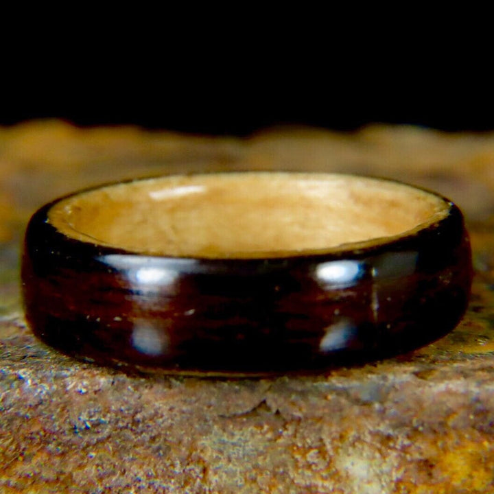 Atelier du bon bouleau Bagues Bague minimaliste en bois personnalisée