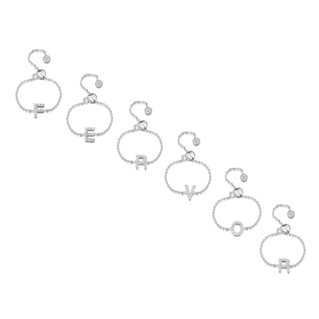 Fervor Montréal Bague lettre cz en argent 925 plaqué rhodium