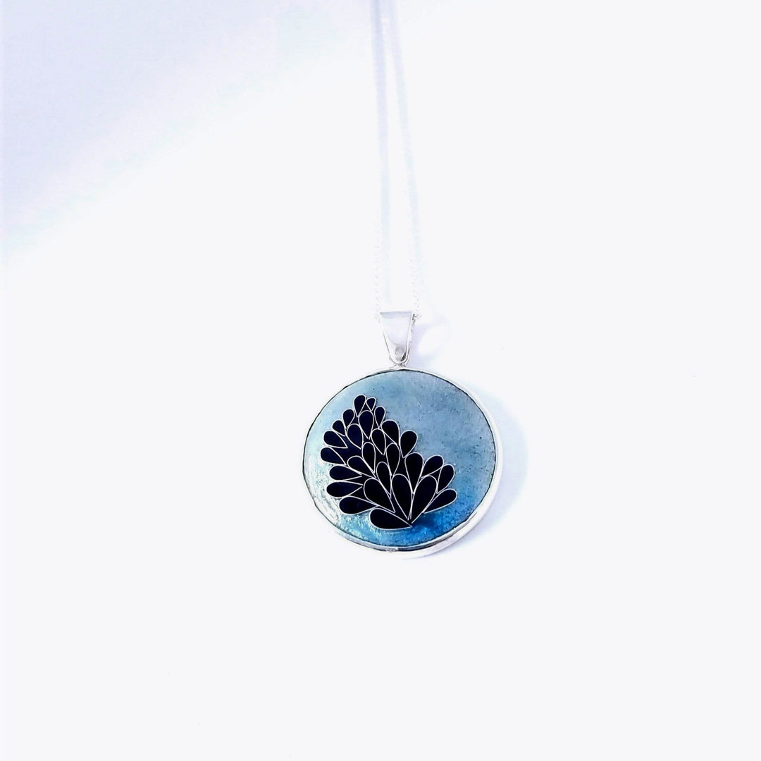 Gayane Avetisyan Collier Floral en argent fin et émail