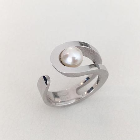 Jean Bastien Bague perle 5mm sur argent plaqué rhodium