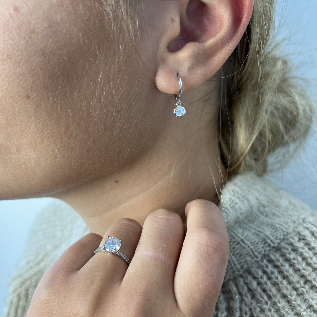 Mathieu Blanchard Boucles d'oreilles Argent Boucles d'oreilles Huggies Classique Scintillants en argent sterling