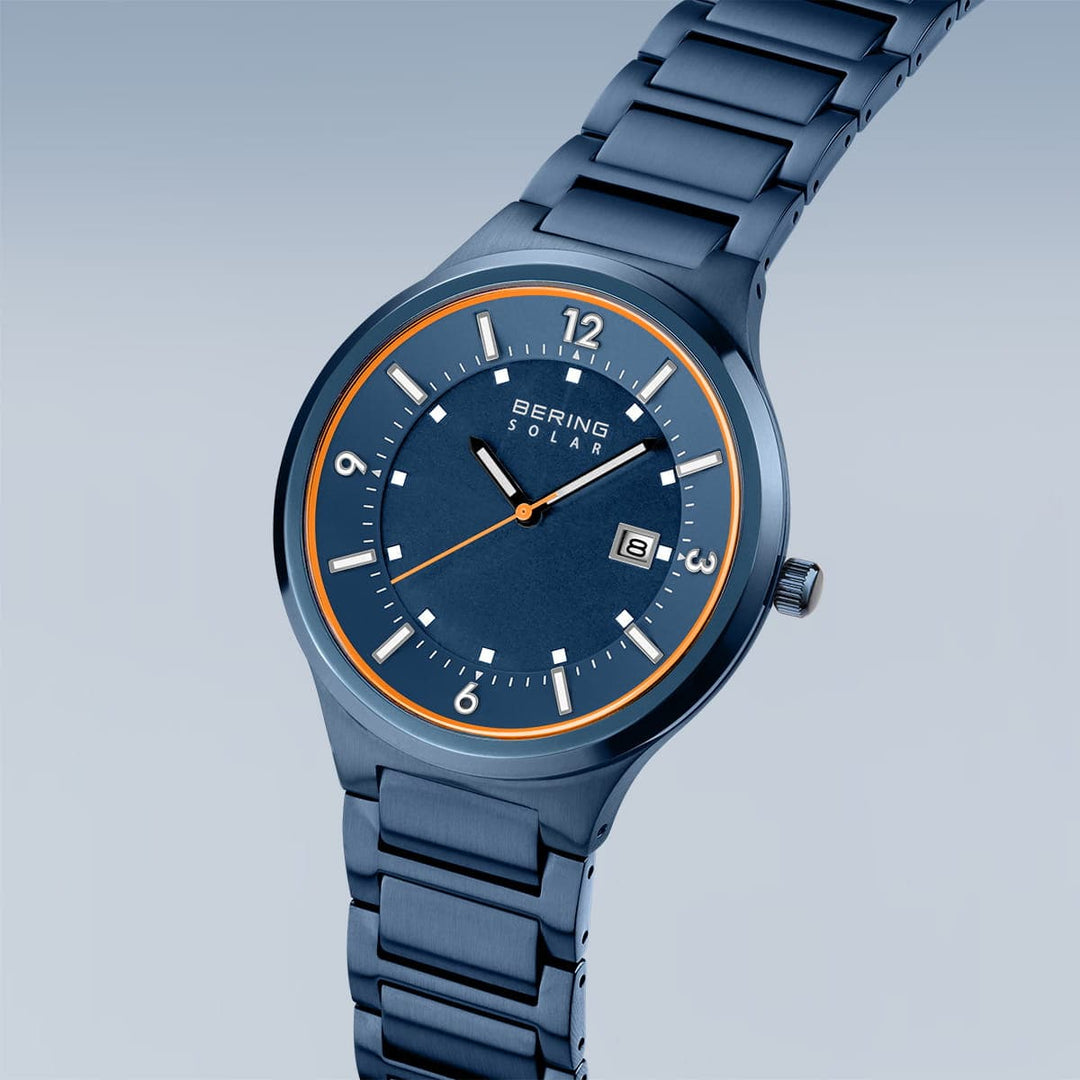 Bering Montre Montre à énergie solaire Bering 42mm 14442-797