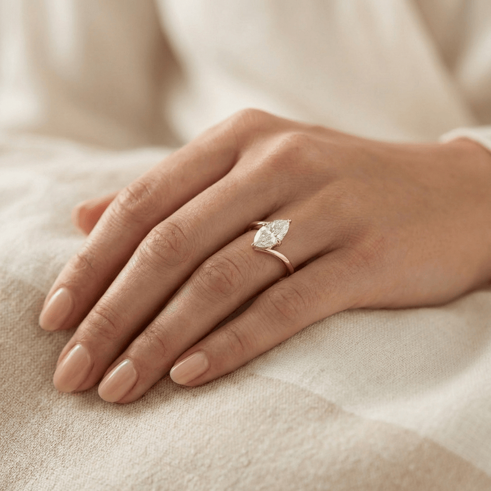 Bague Connexion Marquise Moissanite 1,5 ct Mathieu Blanchard Bagues Bague en or et moissanite marquise 1,5 ct | Mathieu Blanchard Mathieu Blanchard Joaillerie