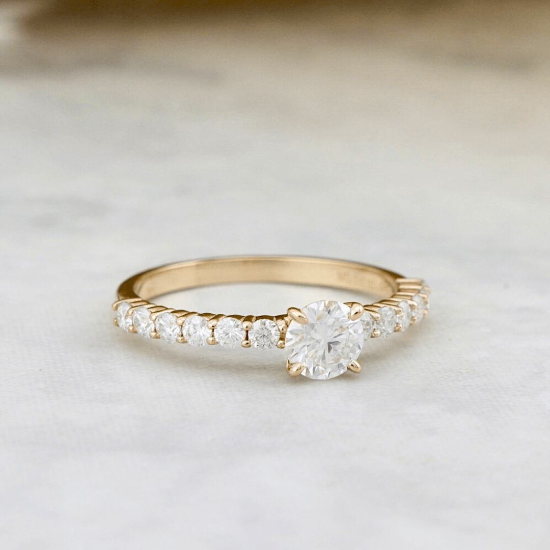 Bague Éclat Moissanites 0.5 ct + 0.42 ctw Mathieu Blanchard Bagues Bague de fiançaille Moissanites 0.5 ct + 0.42 ctw | Mathieu Blanchard Mathieu Blanchard Joaillerie