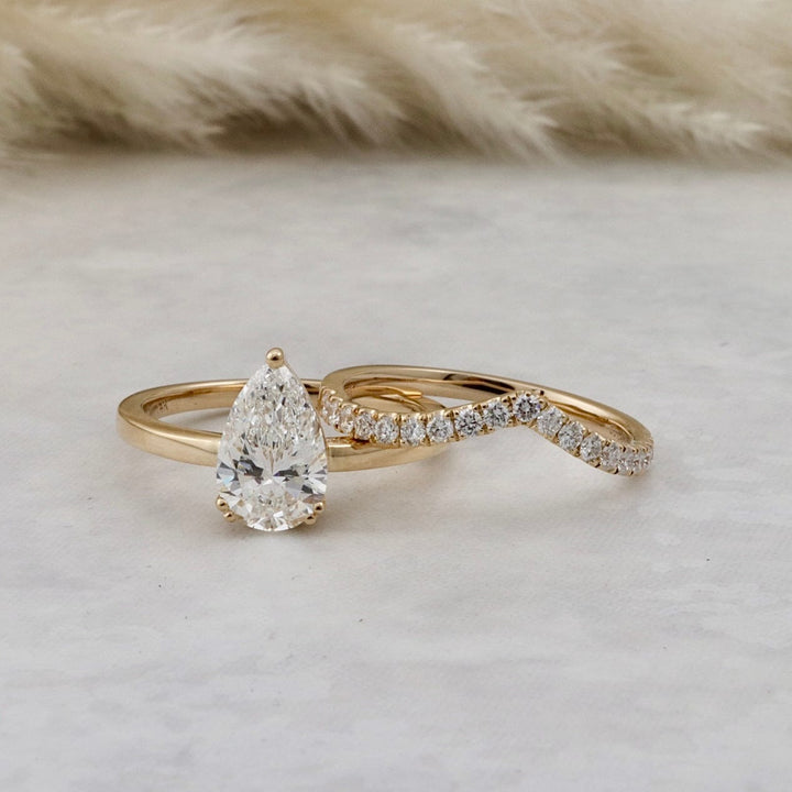 Bague ensemble d’alliances diamants poire Mathieu Blanchard Bagues Alliance diamant 1,53ct et jonc contour sur mesure | Mathieu Blanchard Mathieu Blanchard Joaillerie