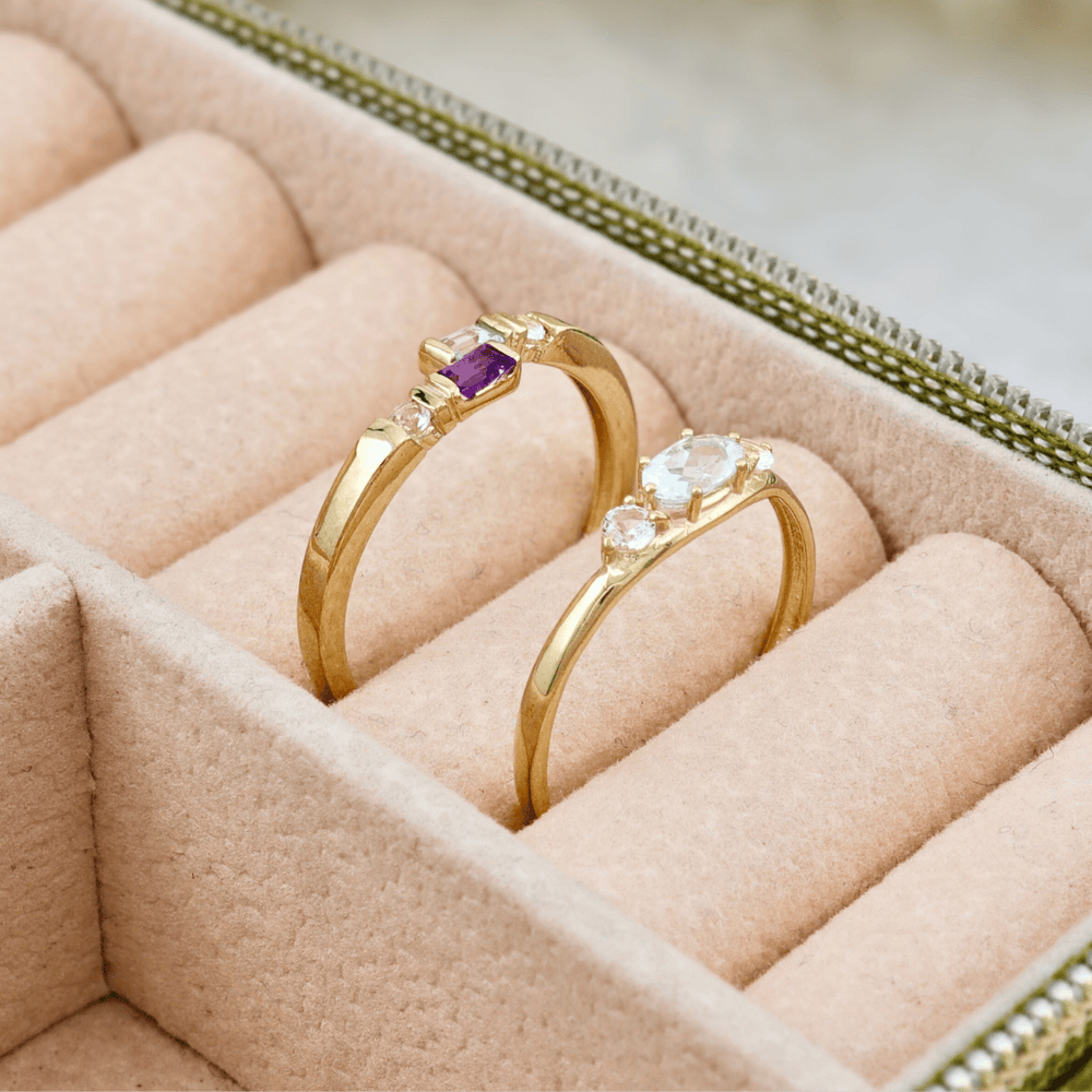 Bague et améthyste, topaze bleu & blanc en or jaune 10K - Bagues Bague en or 10K et améthyste, topaze bleu & blanc | Mathieu Blanchard Mathieu Blanchard Joaillerie