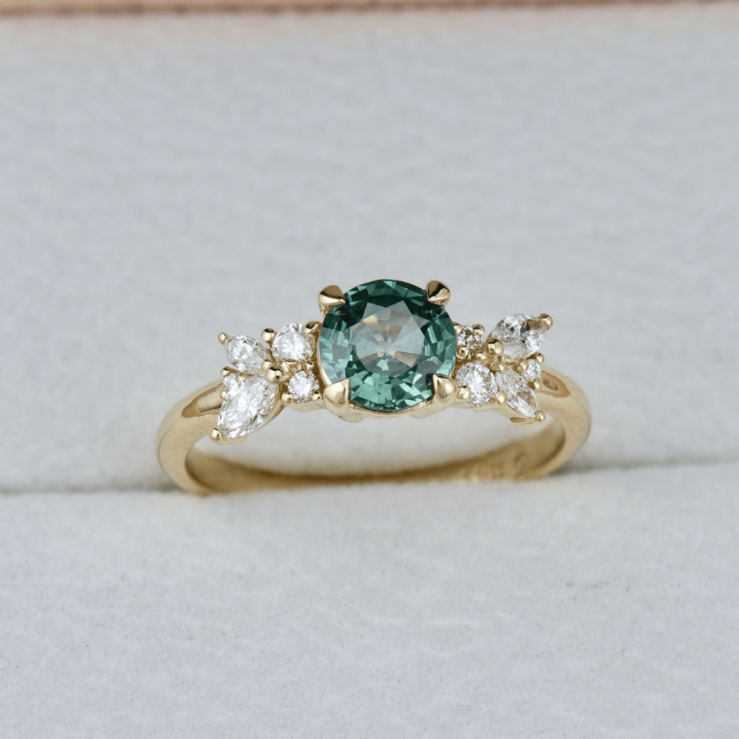 Bague Fancy Saphir Bleu Vert du Montana Mathieu Blanchard Bagues Bague Fancy Saphir Teal du Montana - Sur mesure | Mathieu Blanchard Mathieu Blanchard Joaillerie