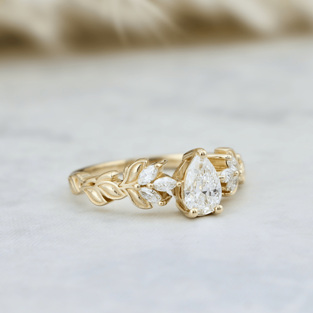 Bague Florale et diamants Mathieu Blanchard Bagues Bague de fiançailles Florale | Diamants | Mathieu Blanchard Joaillerie Mathieu Blanchard Joaillerie