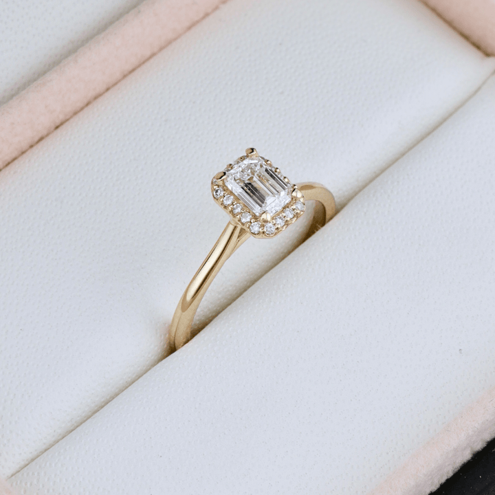Mathieu Blanchard Bagues Bague Halo Émeraude en or 14K - 18K et diamant 0,6 ctw