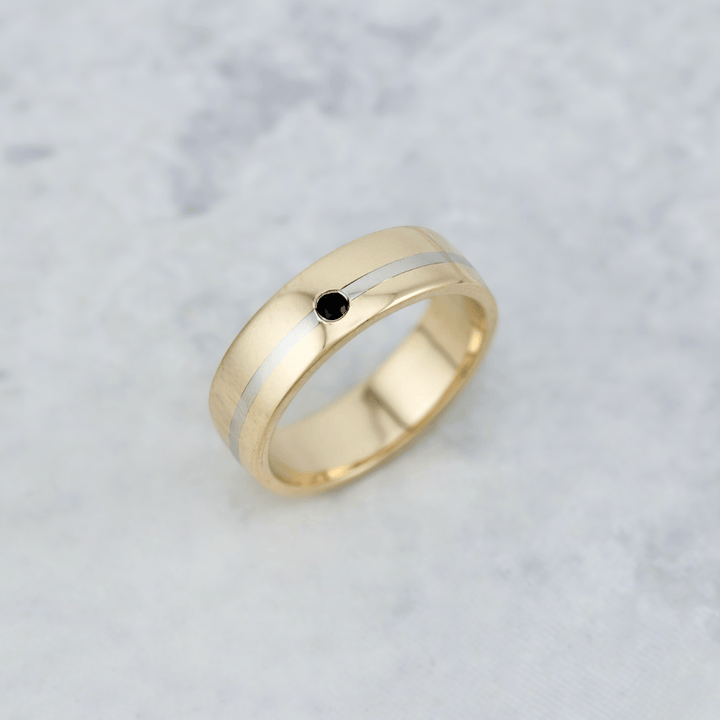Bague Horizon et saphir Mathieu Blanchard Bagues Jonc de mariage 2 tons et saphir noir | Mathieu Blanchard Joaillerie Mathieu Blanchard Joaillerie