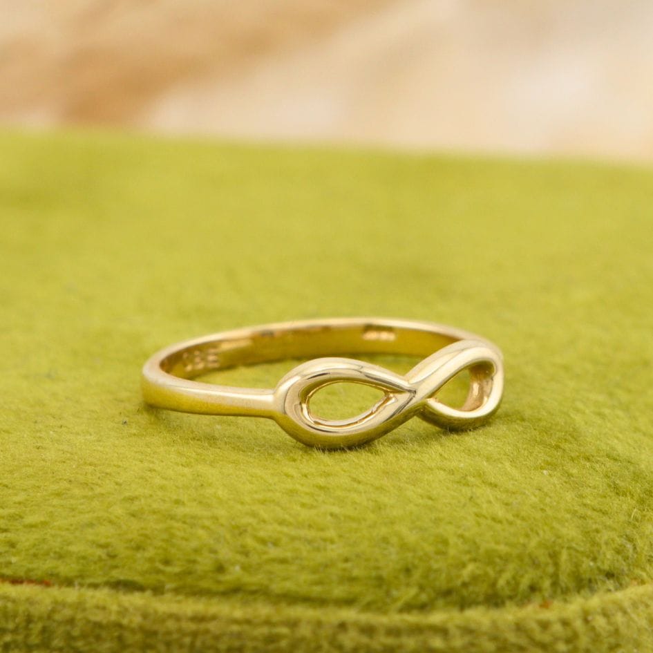 Bague Infini en or jaune 10K - Bagues Bague Infini en or jaune 10K | Minimaliste | Mathieu Blanchard Mathieu Blanchard Joaillerie