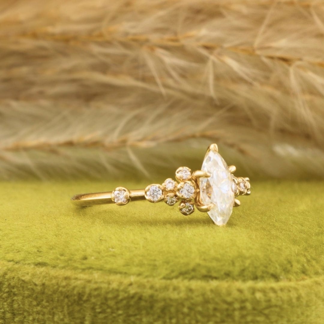 Bague Nuage Marquise Moissanites Mathieu Blanchard Bagues Solitaire Moissanite Marquise 0,5ct en or 10K ou 925 | Mathieu Blanchard Mathieu Blanchard Joaillerie