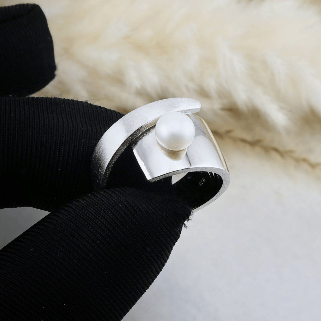 Mathieu Blanchard Bagues Bague Pointe en argent sterling et perle