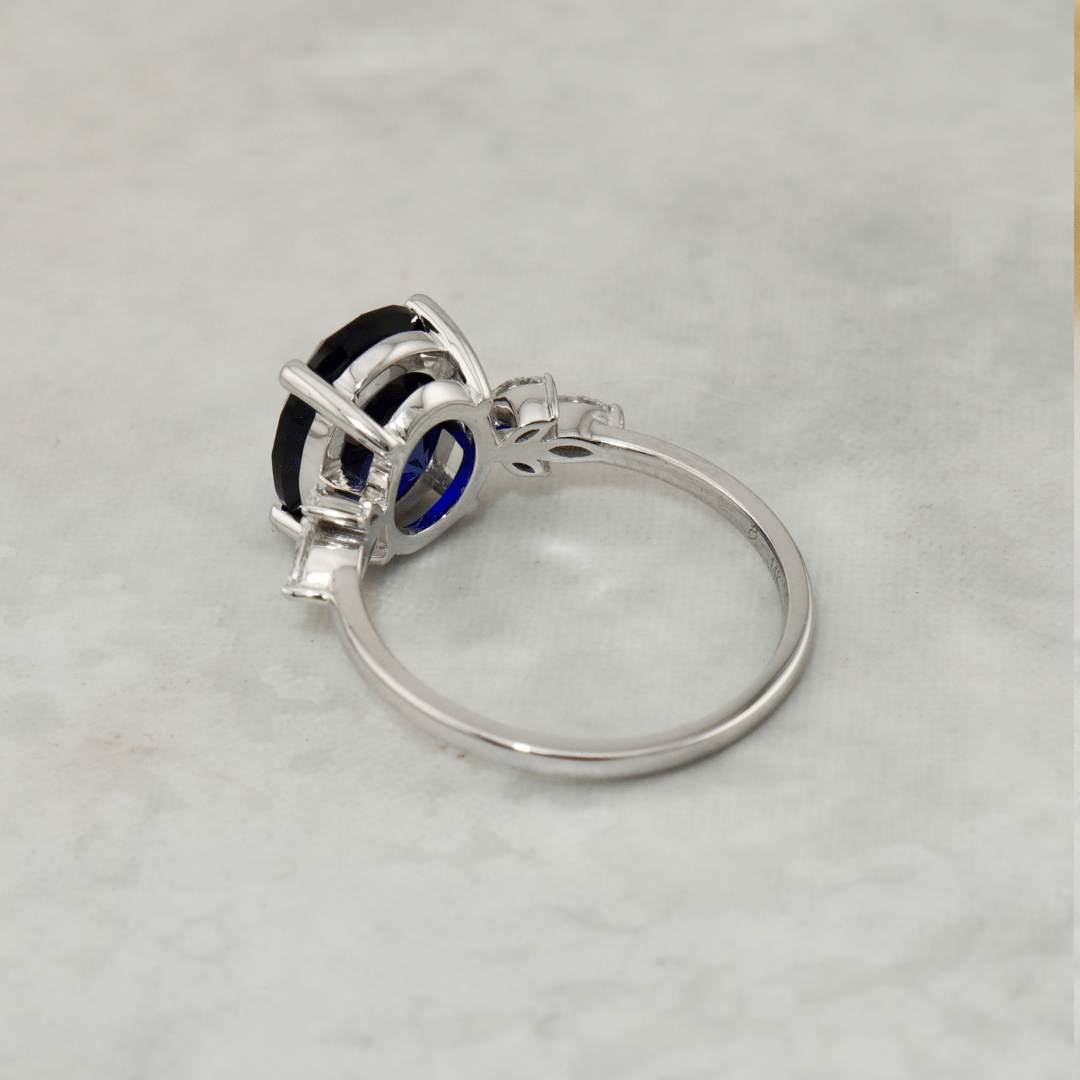 Bague Promise, diamants et saphir Mathieu Blanchard Bagues Bague diamants et saphir 5ct de laboratoire | Mathieu Blanchard Mathieu Blanchard Joaillerie