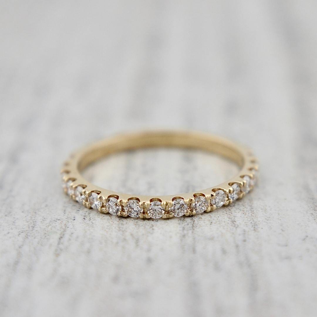 Mathieu Blanchard Bagues Bague semi-éternité Classique en or 14K et diamants