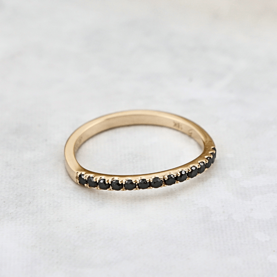 Bague Semi-éternité courbe et diamants noirs Mathieu Blanchard Bagues Bague de contour en or 14K - 18K ou platine et diamants noirs | Mathieu Blanchard Joaillerie Mathieu Blanchard Joaillerie