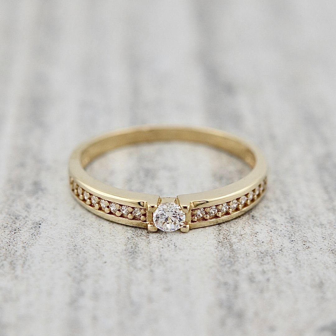 RPM Bagues Bague Semi-éternité en or jaune ou blanc 10K