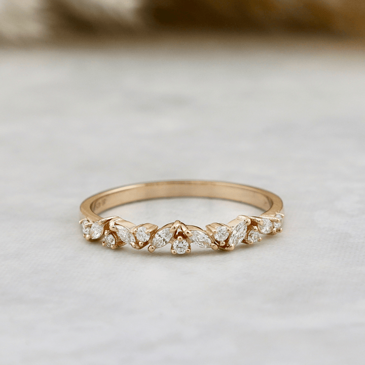 Mathieu Blanchard Bagues Bague semi-éternité Marquise en or 14K et diamants