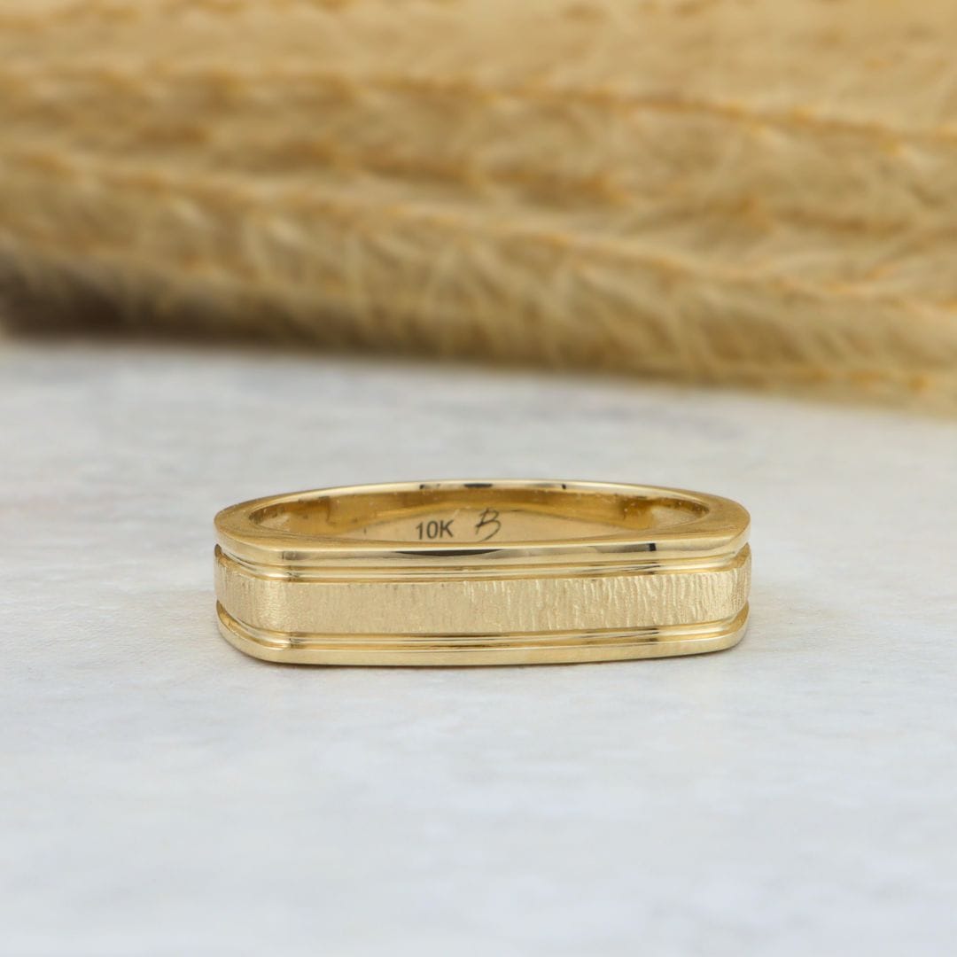 Bague Signet texturé Mathieu Blanchard Bagues Jonc Signet 6 mm Or Solide sur Mesure | Mathieu Blanchard Mathieu Blanchard Joaillerie