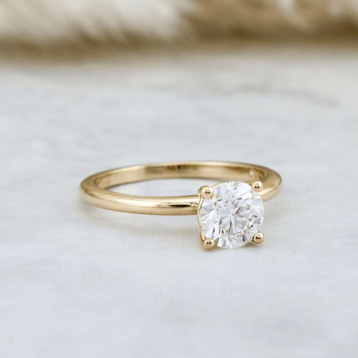 Bague solitaire Classique et diamant 0,5 1 ct Mathieu Blanchard Bagues Solitaire en or 14K - 18K et diamant rond 0,5 ct - 1.00 ct | Mathieu Blanchard Mathieu Blanchard Joaillerie