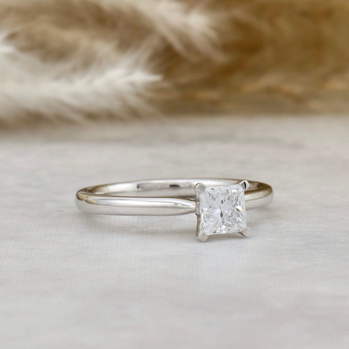 Mathieu Blanchard Bagues Bague solitaire diamant princesse 0,5 ct