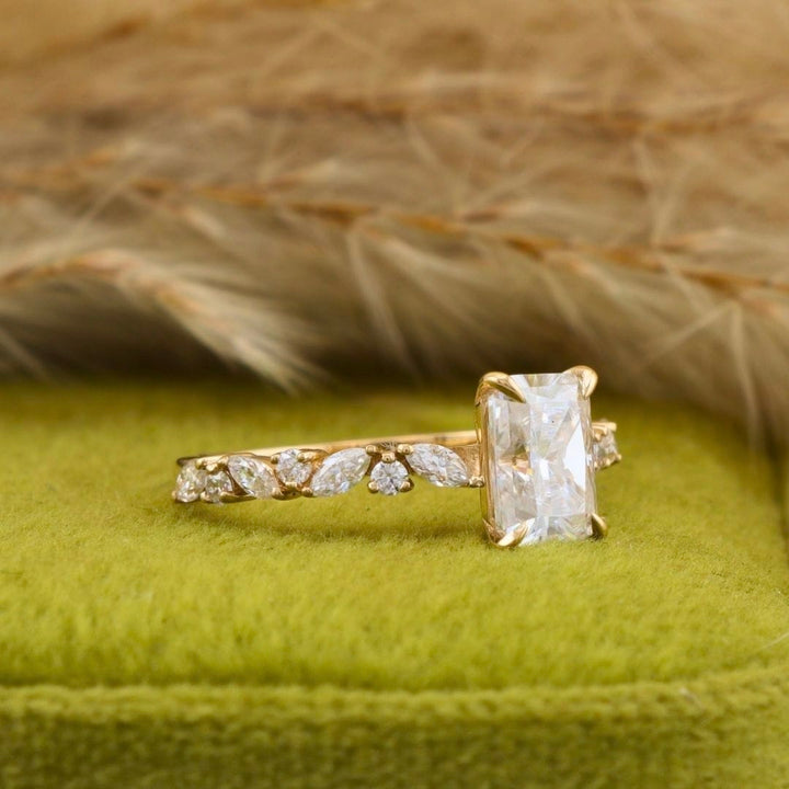 Mathieu Blanchard Bagues Bague solitaire - Diamant Radiant &amp; Marquise