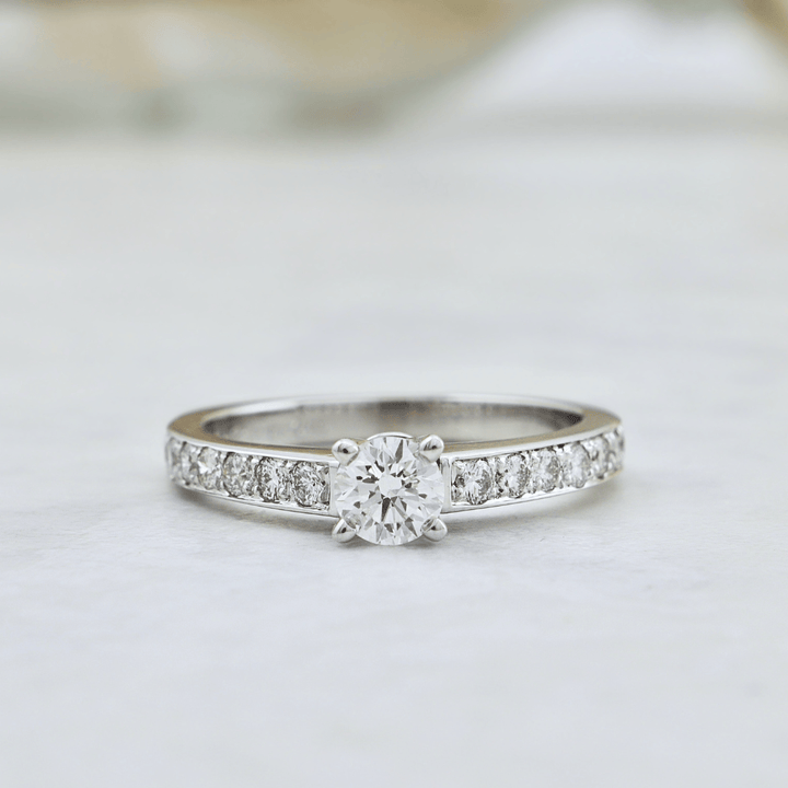 Bague solitaire diamants 0.74 ctw Mathieu Blanchard Bagues Bague solitaire diamants 0.74 ctw | Mathieu Blanchard Joaillerie Mathieu Blanchard Joaillerie
