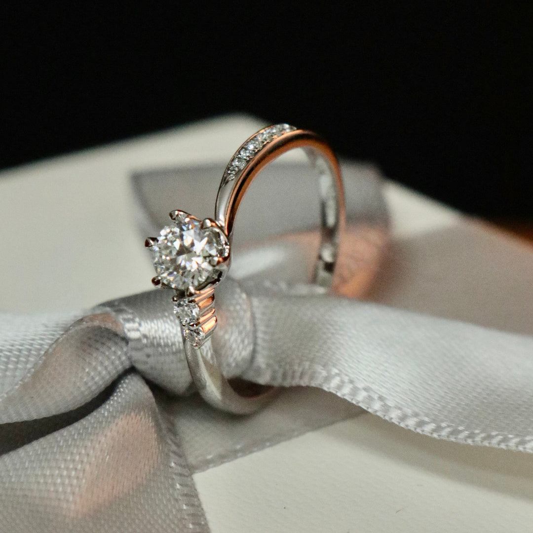 Mathieu Blanchard Bagues Bague solitaire en or 10K et moissanites