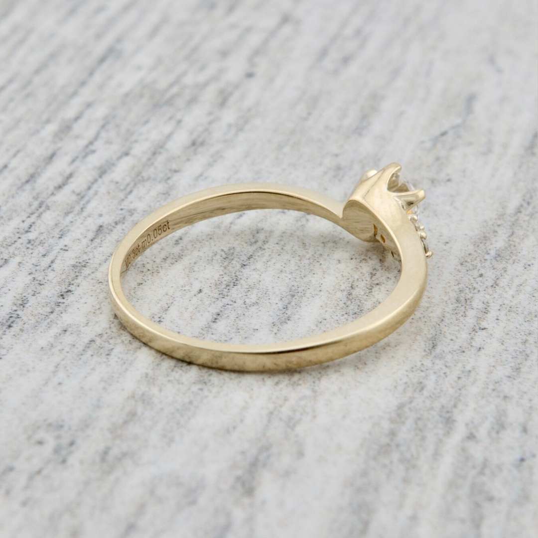 Mathieu Blanchard Bagues Bague solitaire en or 10K et moissanites