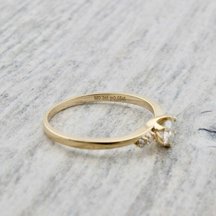 Mathieu Blanchard Bagues Bague solitaire en or 10K et moissanites