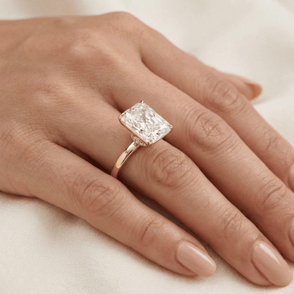 Mathieu Blanchard Bagues Bague Solitaire Halo Diamant Radiant 3,8 ct