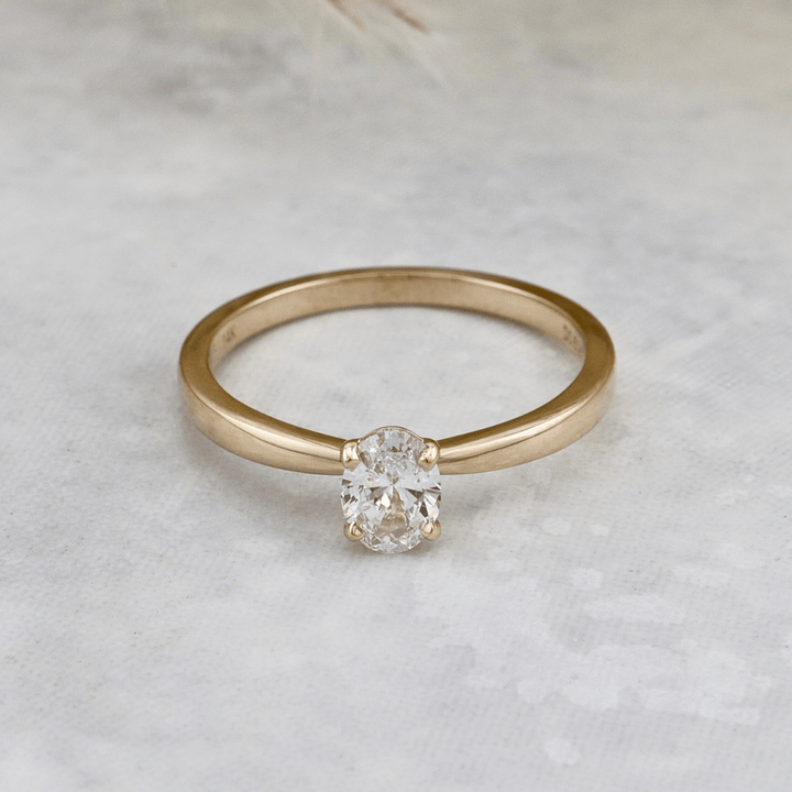 Mathieu Blanchard Bagues Bague solitaire Oval en or 14K et diamant 0,5 ct