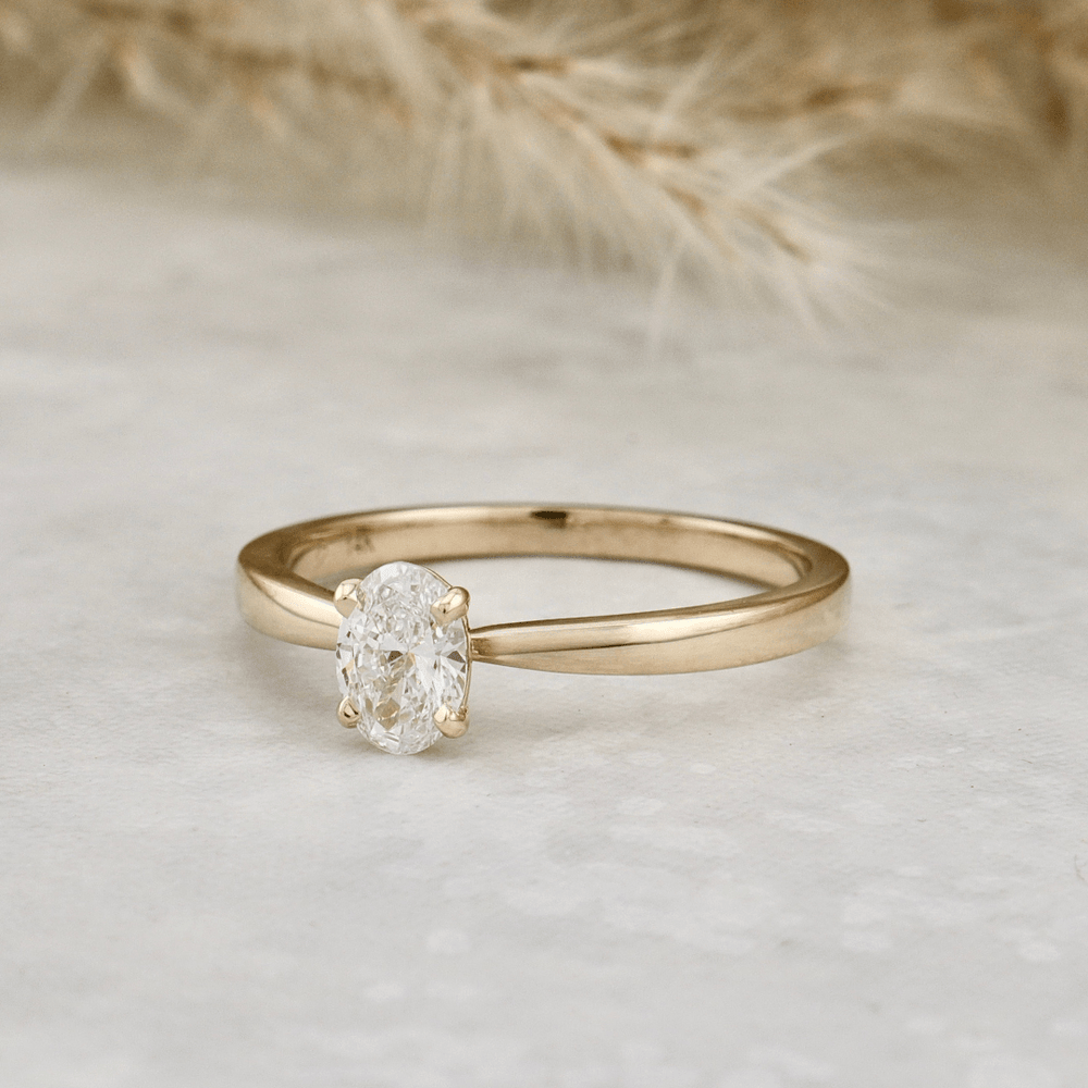 Bague solitaire Ovale 0,5 ct Mathieu Blanchard Bagues Bague Solitaire en or 14K - 18K et diamant oval 0,5ct | Mathieu Blanchard Mathieu Blanchard Joaillerie
