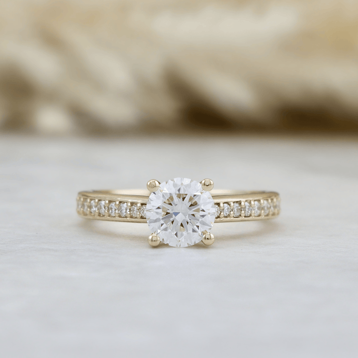 Bague solitaire Pavé et diamant 1 ct Mathieu Blanchard Bagues Bague de fiançailles solitaire pavée - 1ct | Mathieu Blanchard Mathieu Blanchard Joaillerie
