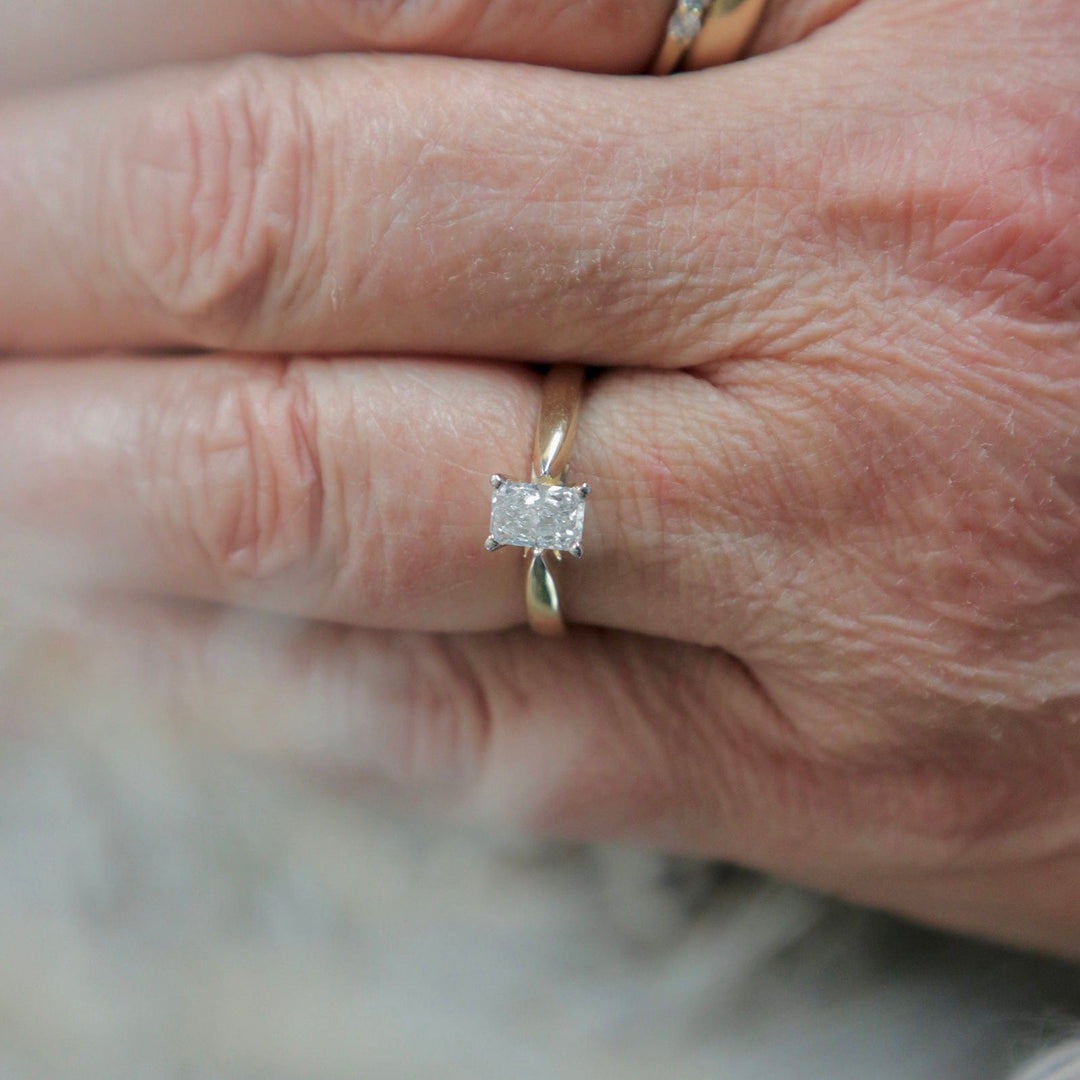 Mathieu Blanchard Bagues Bague solitaire Radiant en or 14K et diamant