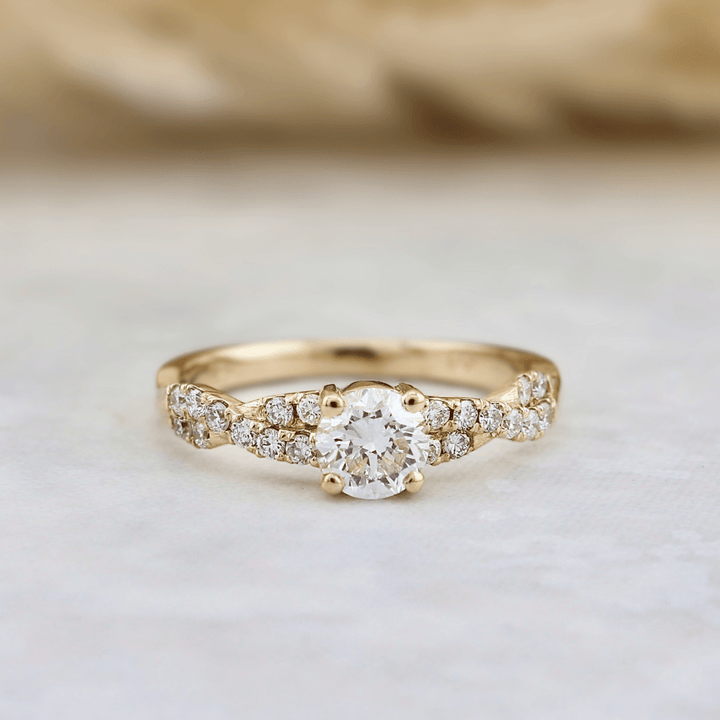 Bague solitaire Torsade et diamant 0,5 ct Mathieu Blanchard Bagues Bague de fiançailles Torsade en diamants | Mathieu Blanchard Mathieu Blanchard Joaillerie
