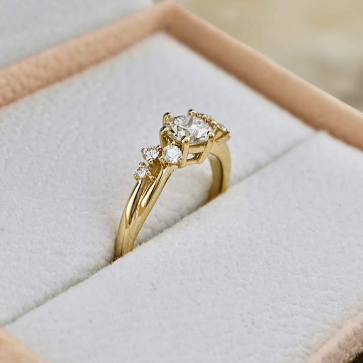 Bague solitaire Torsade et diamant 0,55 ct Mathieu Blanchard Bagues Bague de fiançailles Torsade en diamants | Mathieu Blanchard Mathieu Blanchard Joaillerie