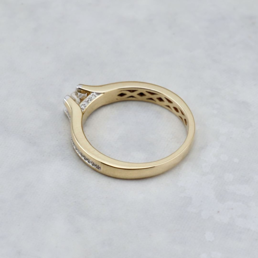 Mathieu Blanchard Bagues Bague Suspension — Halo caché et diamants d’accent