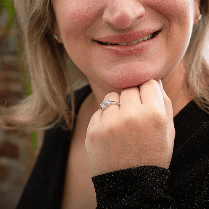 Bague Toi&amp;Moi et topaze en or blanc 14K Mathieu Blanchard Bagues Bague Toi&amp;Moi en or 14K et topaze bleu  1,745 ctw   | Mathieu Blanchard Joaillerie Mathieu Blanchard Joaillerie
