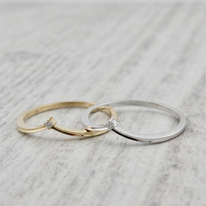Mathieu Blanchard Bague V en or 10K et moissanite