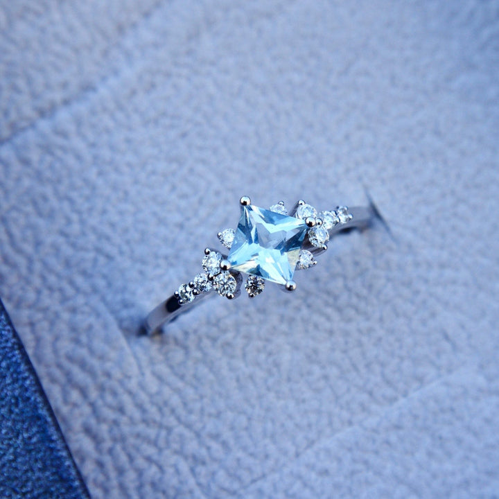 Mathieu Blanchard Bagues Bagues Princesse en or 14K, aigue-marine et diamants