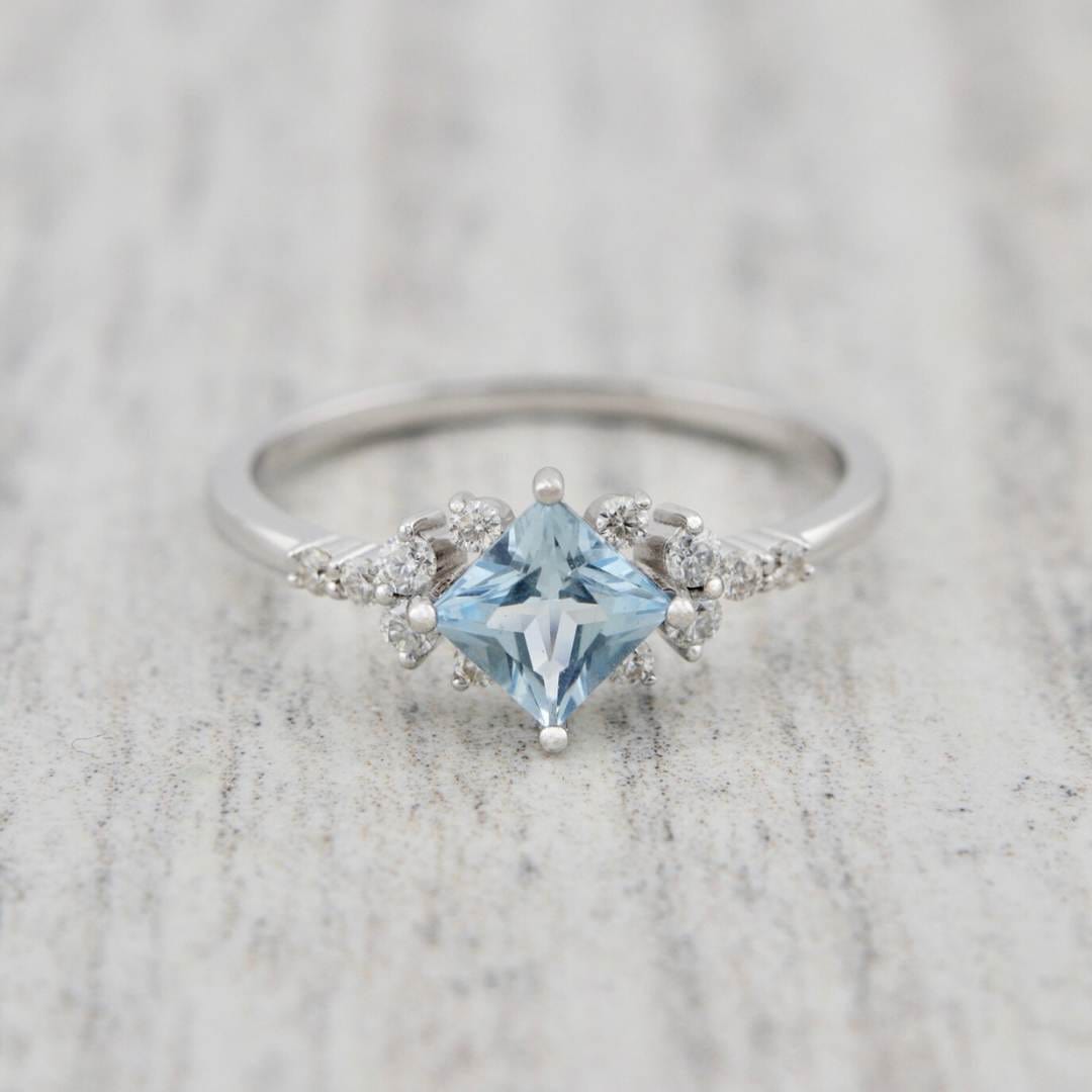Mathieu Blanchard Bagues Bagues Princesse en or 14K, aigue-marine et diamants