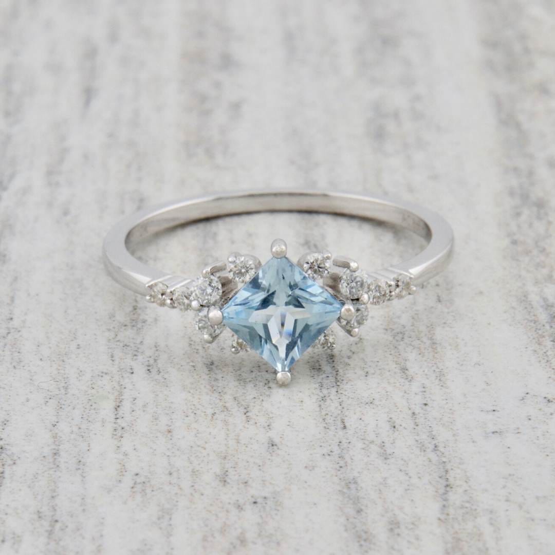 Mathieu Blanchard Bagues Bagues Princesse en or 14K, aigue-marine et diamants