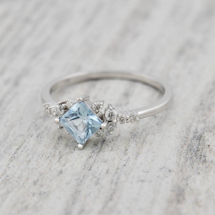 Mathieu Blanchard Bagues Bagues Princesse en or 14K, aigue-marine et diamants