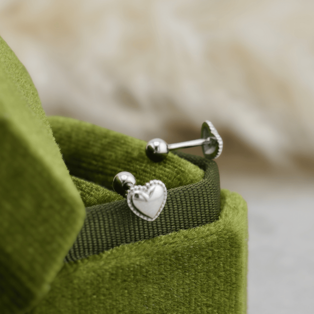 Boucles d'oreilles Coeurs en argent sterling Mathieu Blanchard Boucles d'oreilles Argent sterling PBOM16886S Boucles d'oreilles Coeurs en argent sterling | Mathieu Blanchard Mathieu Blanchard Joaillerie