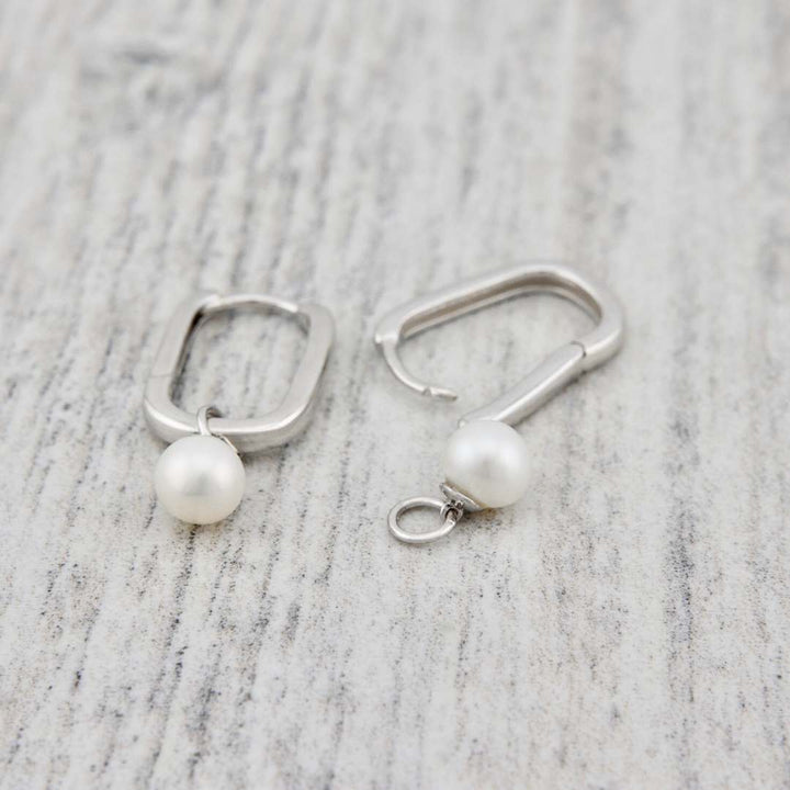Mathieu Blanchard Boucles d'oreilles Boucles d'oreilles Huggies Perles en argent sterling